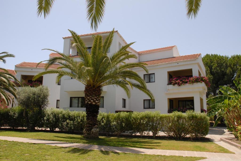 Niki Hotel Apartments Ialysos  Dış mekan fotoğraf